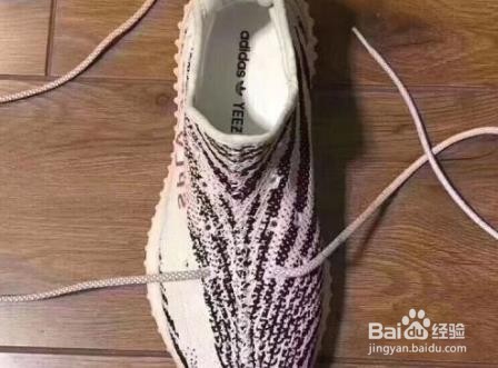椰子鞋怎么系鞋带