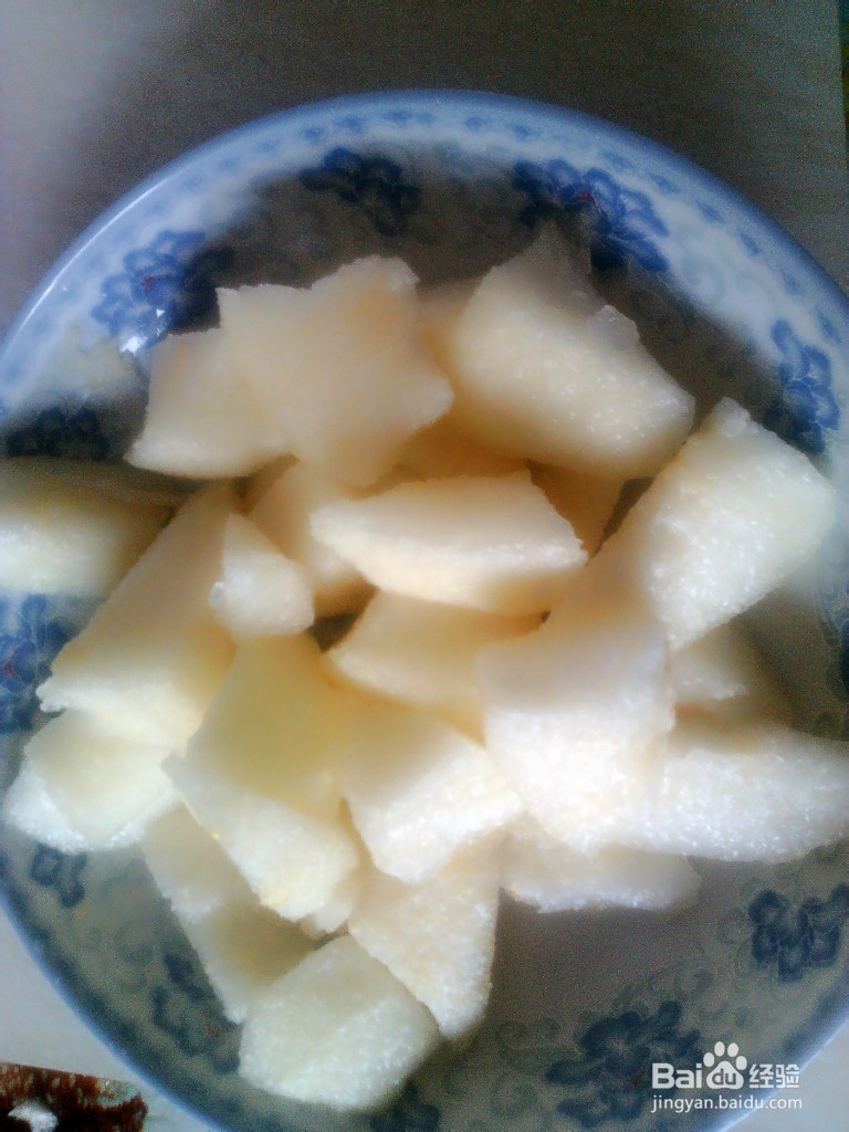 都你如何在家制作冰糖雪梨