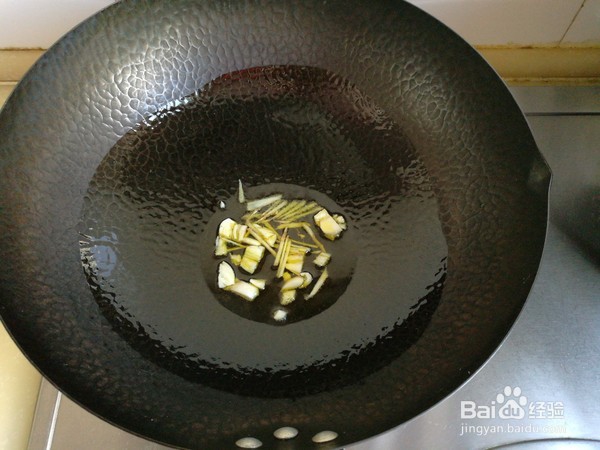 啤酒和鸡翅相遇