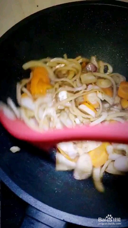 洋葱炒肉片做法