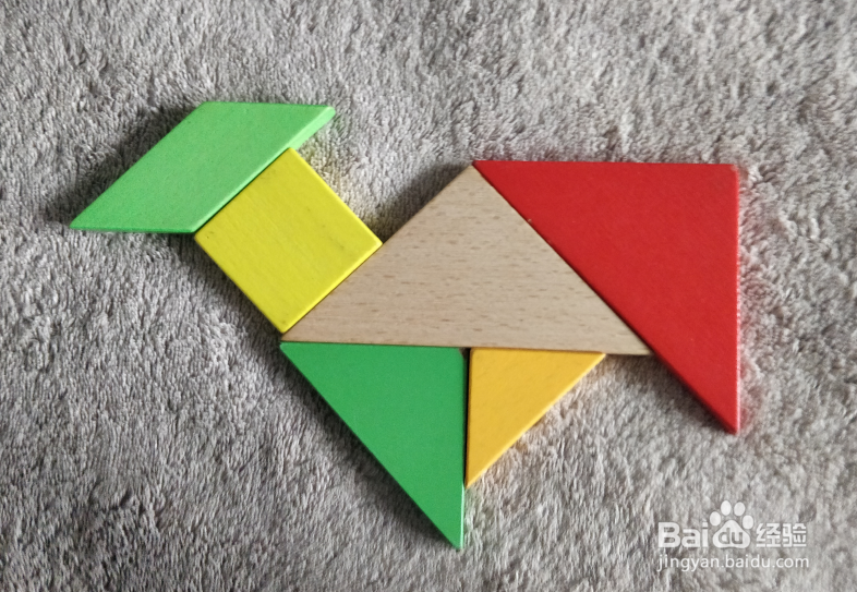 非洲草原上的蜜獾用七巧板怎么拼?