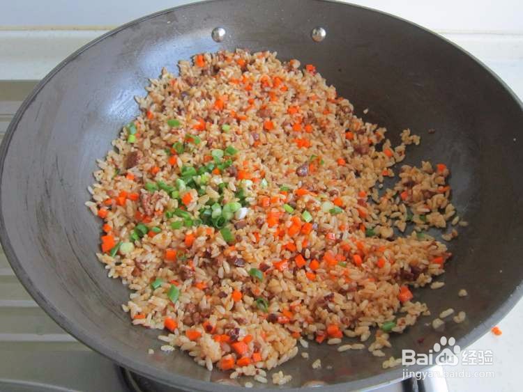 家常炒米饭的做法