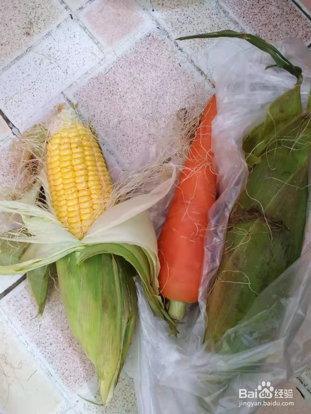 玉米茶树菇排骨汤