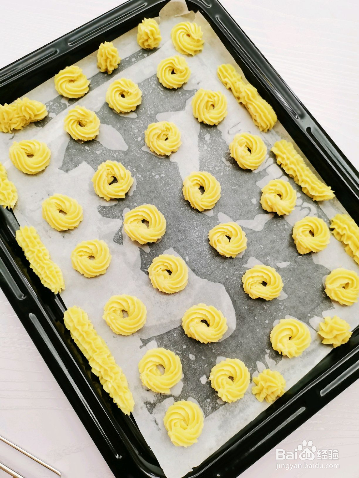 酥到掉渣的原味曲奇饼干的做法