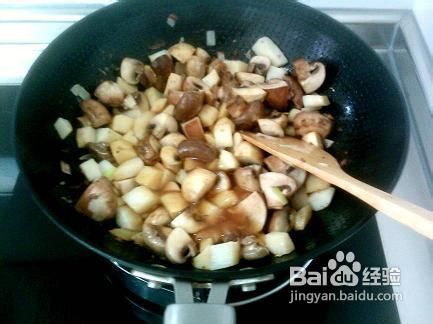 瑶柱鲍鱼汁烧双孢菇口蘑山药