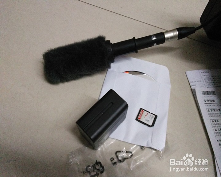 索尼（SONY）HXR-NX3 专业摄像机开箱晒物