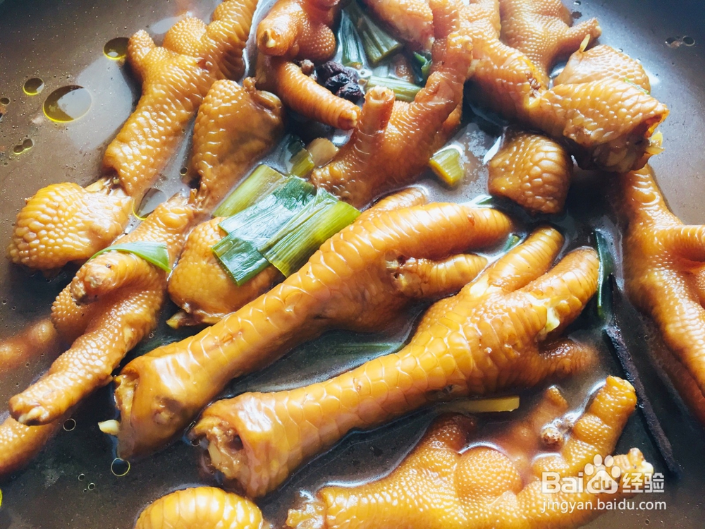 香辣红烧凤爪怎么做才好吃？可以秒杀多数卤味店