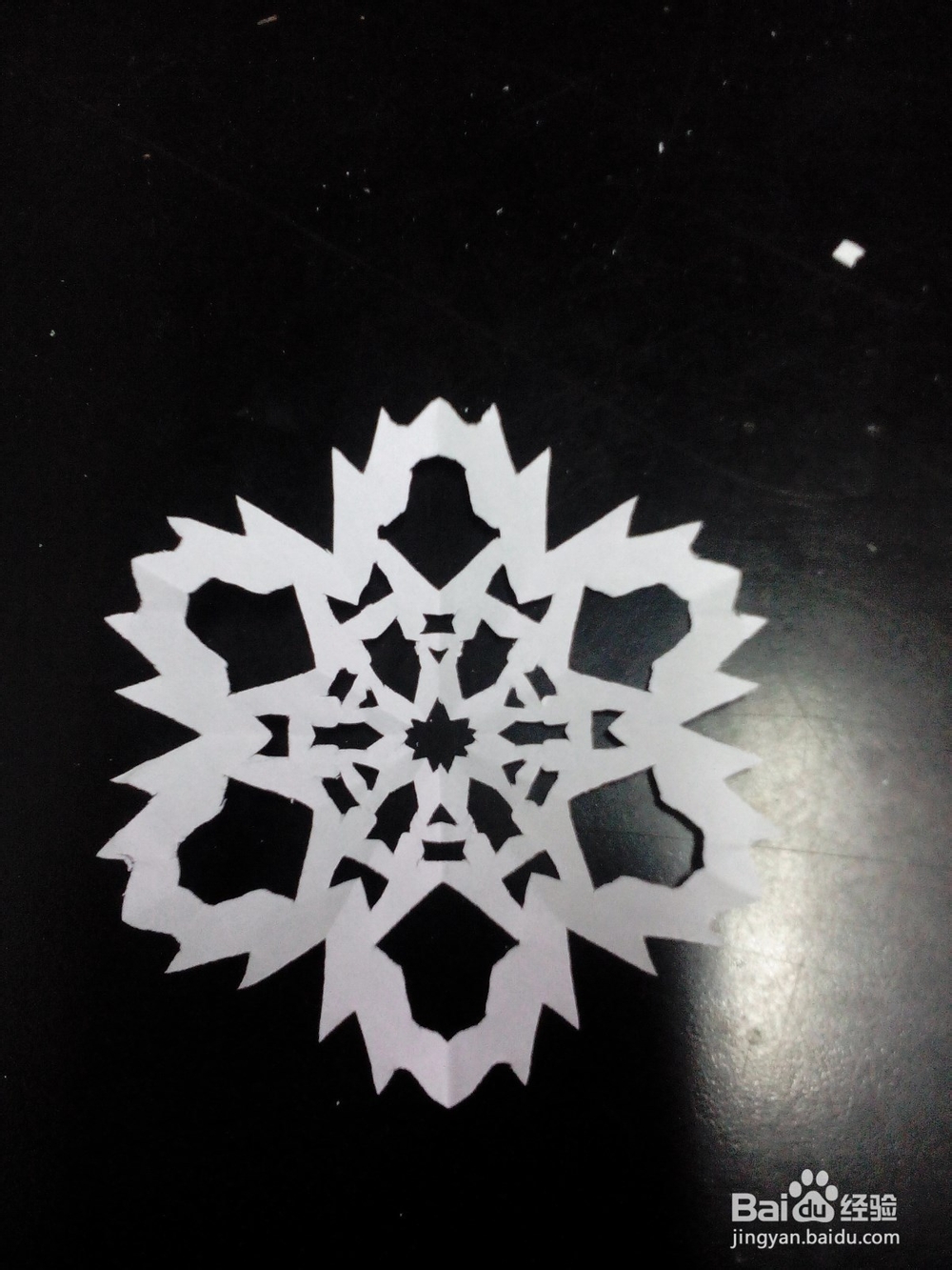 圣诞折纸：[1]圣诞雪花