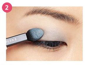 内双眼诱人眼妆步骤