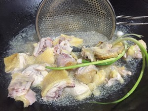霸王花煲鸡汤的做法