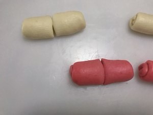 怎么做粉色格子吐司