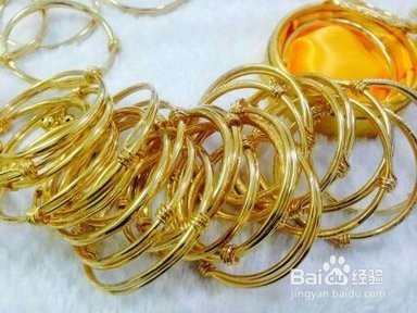 情人节送女生什么样的礼物