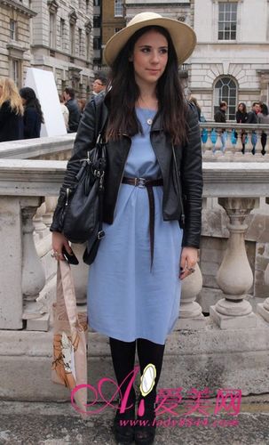 皮衣在秋冬要怎样搭配才好看