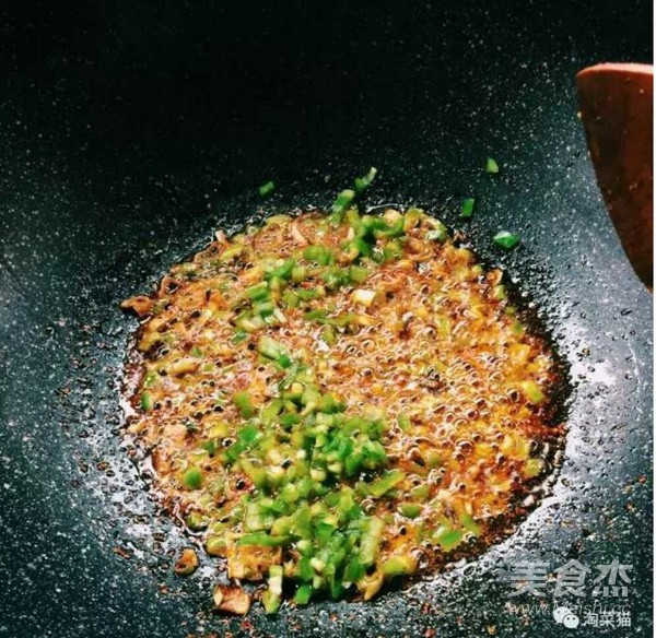 炒馒头丁的做法