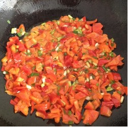 辣椒炒鸡蛋怎么做