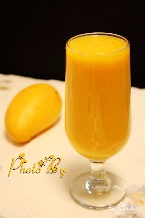 坛老徐鲜榨芒果汁的做法