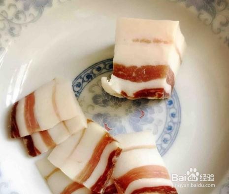 腊肉炒豆丝的做法