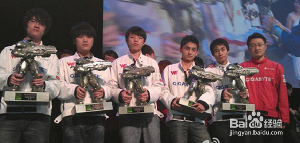 WE队服从青涩到成熟到王者，唯一不变的是王者路