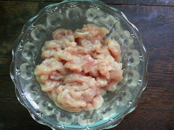 芹菜炒肉的做法是什么