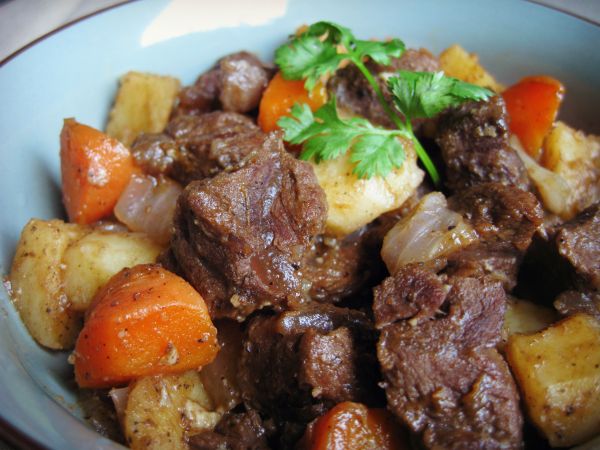 法式红酒炖牛肉