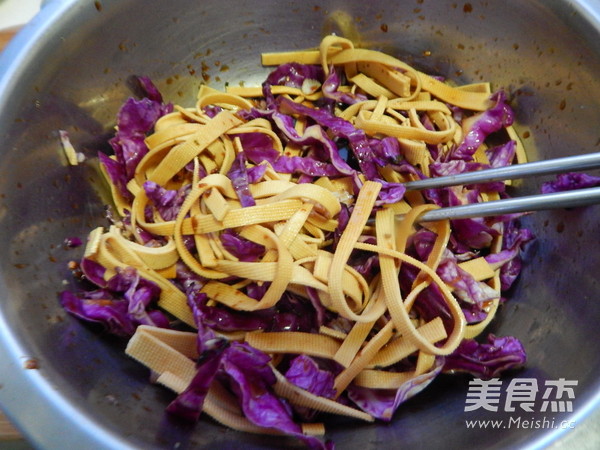 紫甘兰拌豆腐皮