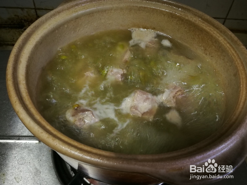 夏季降暑解馋--绿豆冬瓜排骨汤