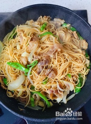 黑胡椒肥牛炒意大利面