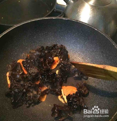 小炒西兰花的做法