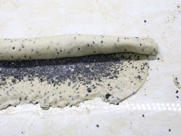 荞麦黑芝麻馒头卷