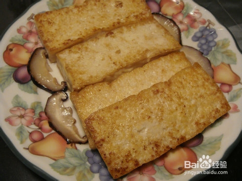 豆腐三吃: 麻婆豆腐，豆花水煮鱼，原味豆腐
