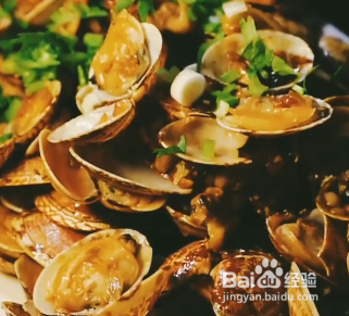 如何做蒜香花甲呢