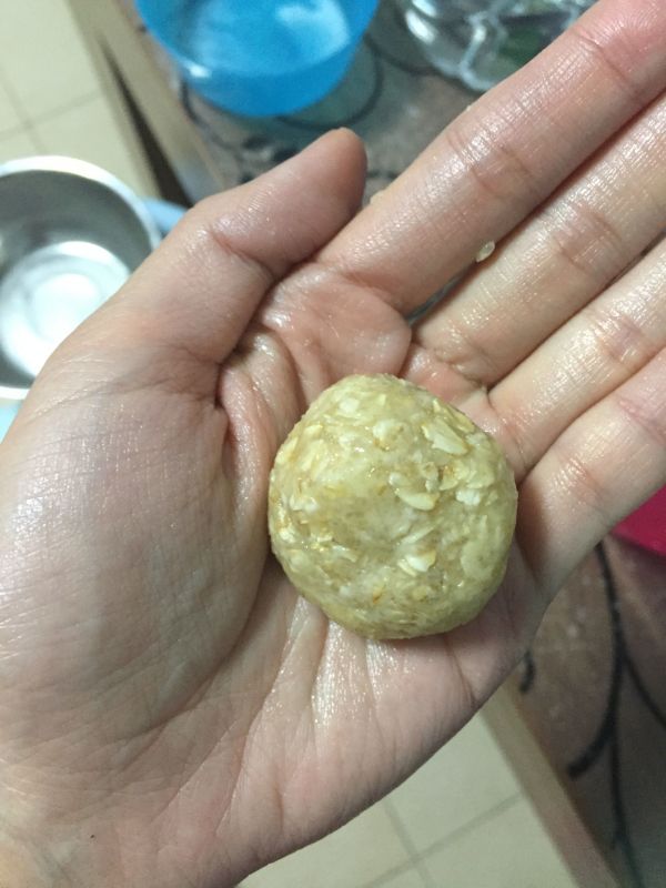 葡萄干燕麦饼干