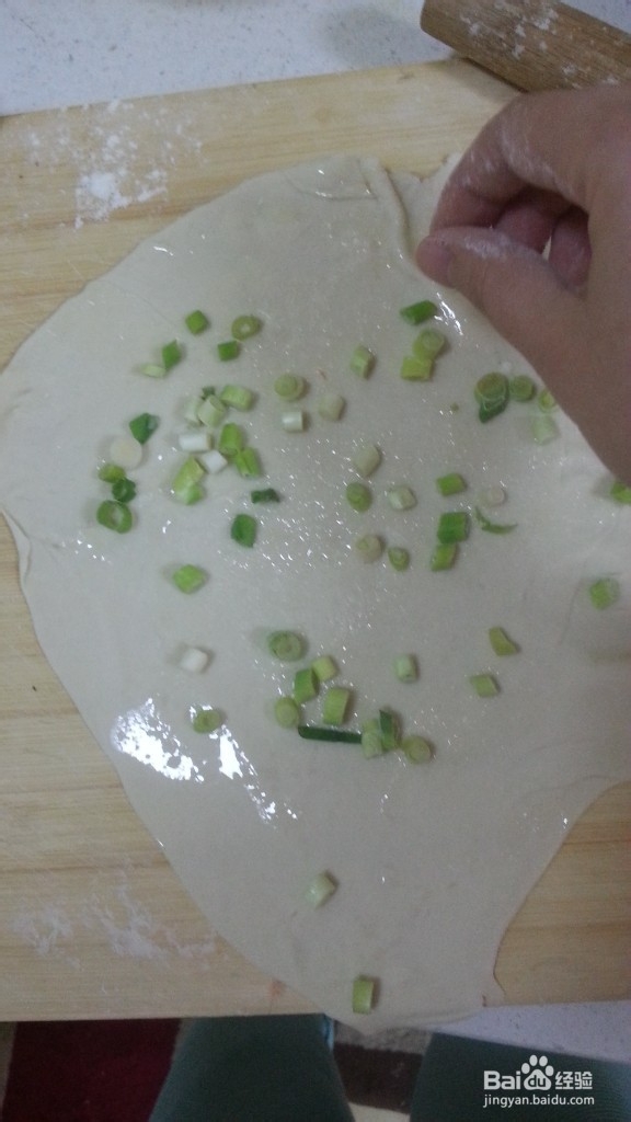 家常版葱油饼的做法