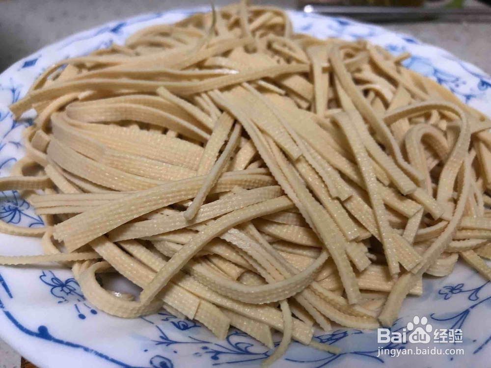 咸肉香肠蒸干丝的攻略