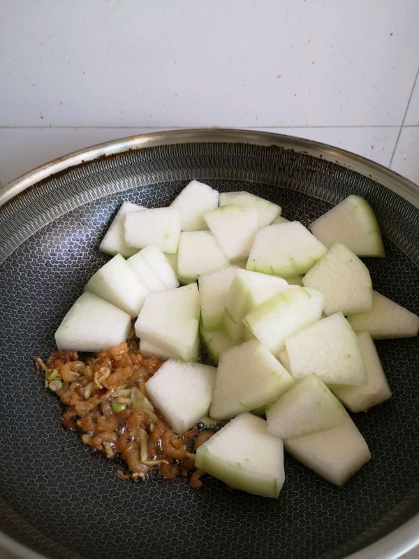 海米冬瓜米粉汤