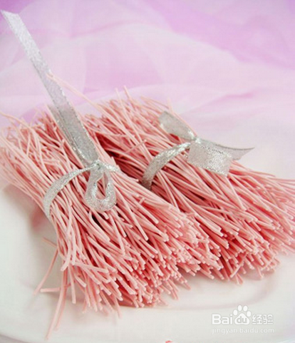 美食123===自制粉红色挂面