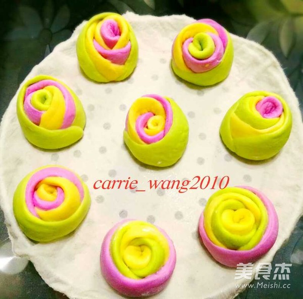 三色玫瑰花馒头