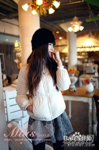 短款羽绒搭配hold住温度和风度