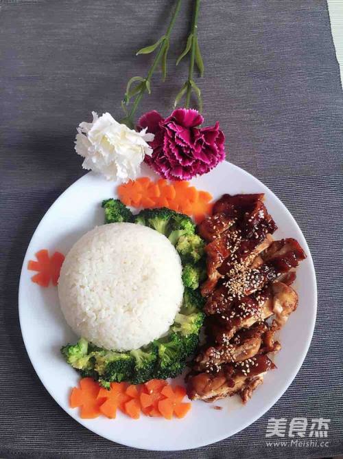 照烧鸡腿饭的做法
