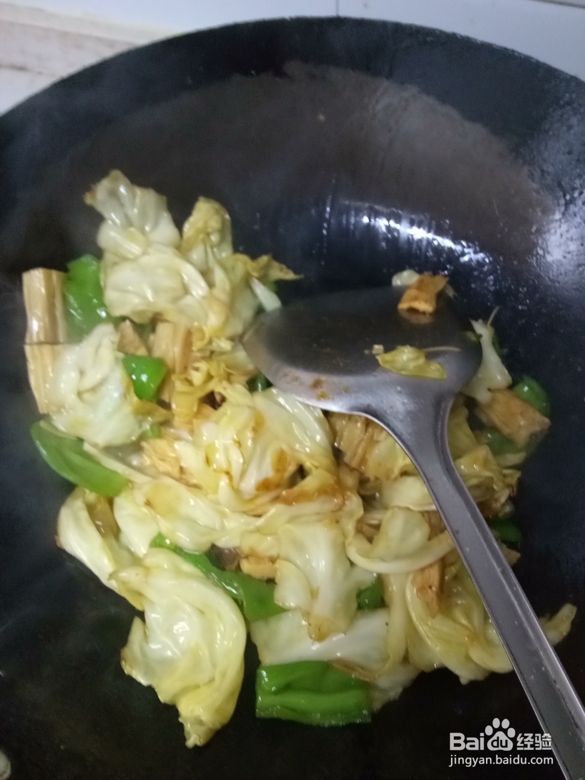 青椒包菜炒腐竹