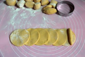 黄玫瑰馒头怎么做