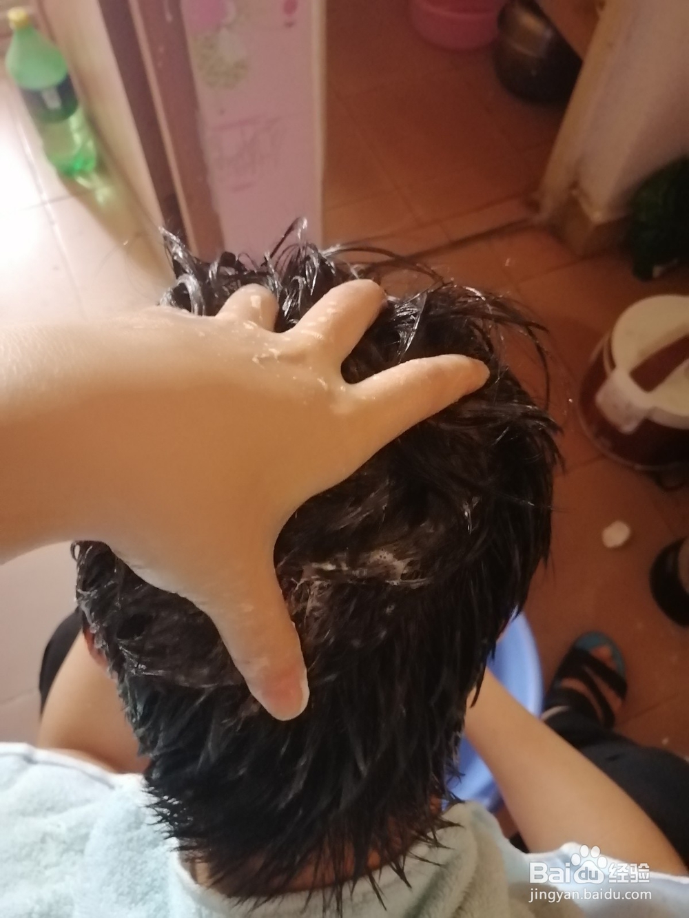 干洗头发的步骤与手法