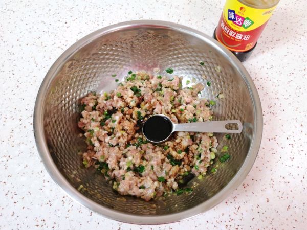 香菜大肉馅饺子