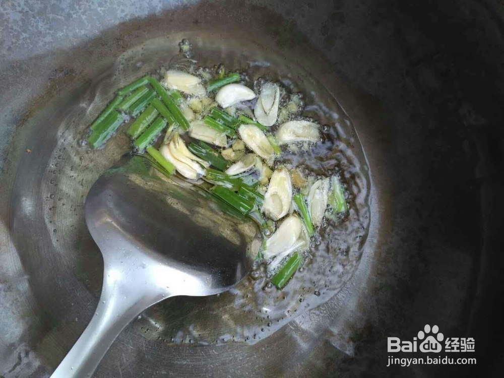 西红柿炒菜花的做法