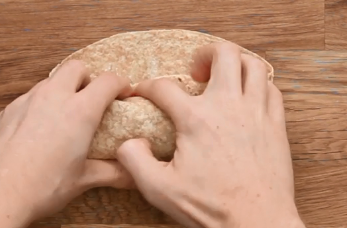 土耳其香肠玉米煎饼