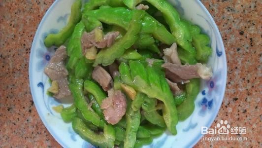 如何做苦瓜炒肉片