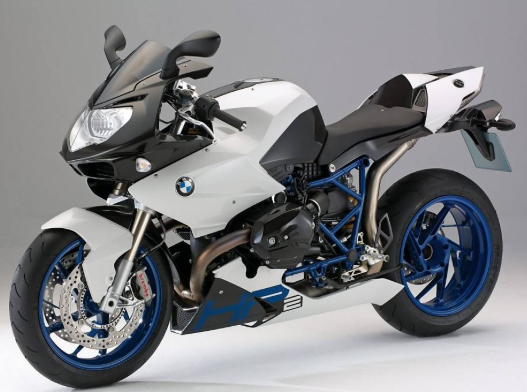 每天骑摩托车100公里一个月邮费多少