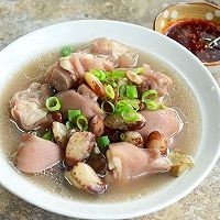 老少皆宜的蹄花汤