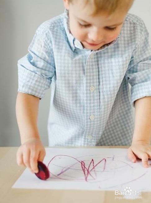 蜡笔变短别急着丢!这些DIY足够吸引目光!