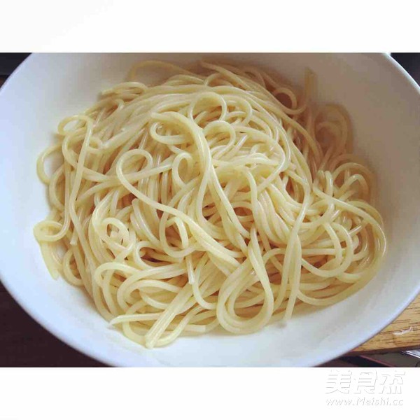 茄汁意面的做法